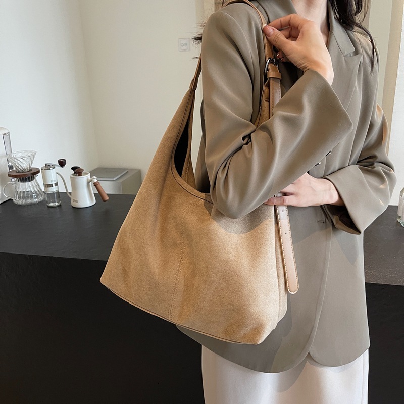 Cross-Border Suede Tote for Women New Casual Versatile Soft Shoulder Trendy Fashion Crossbody Bag
