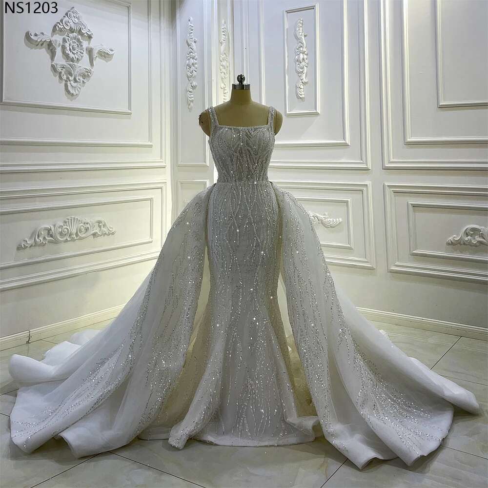 Customized AM1203 Removale Skirt Lace Appliqued Wedding Dress