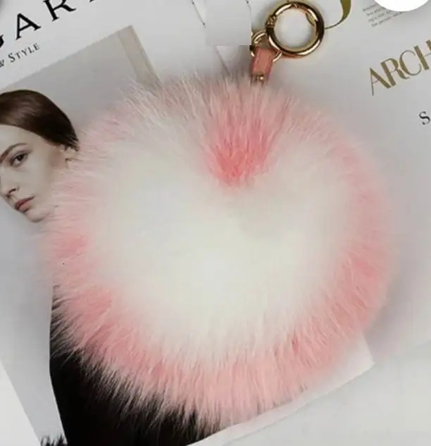15CM Large Pong Pine True Fox Fur Bag Bug Pom Keychain Handmade Sweetheart Metal Keychain Bag Charm Monster Pompoms F112 250409