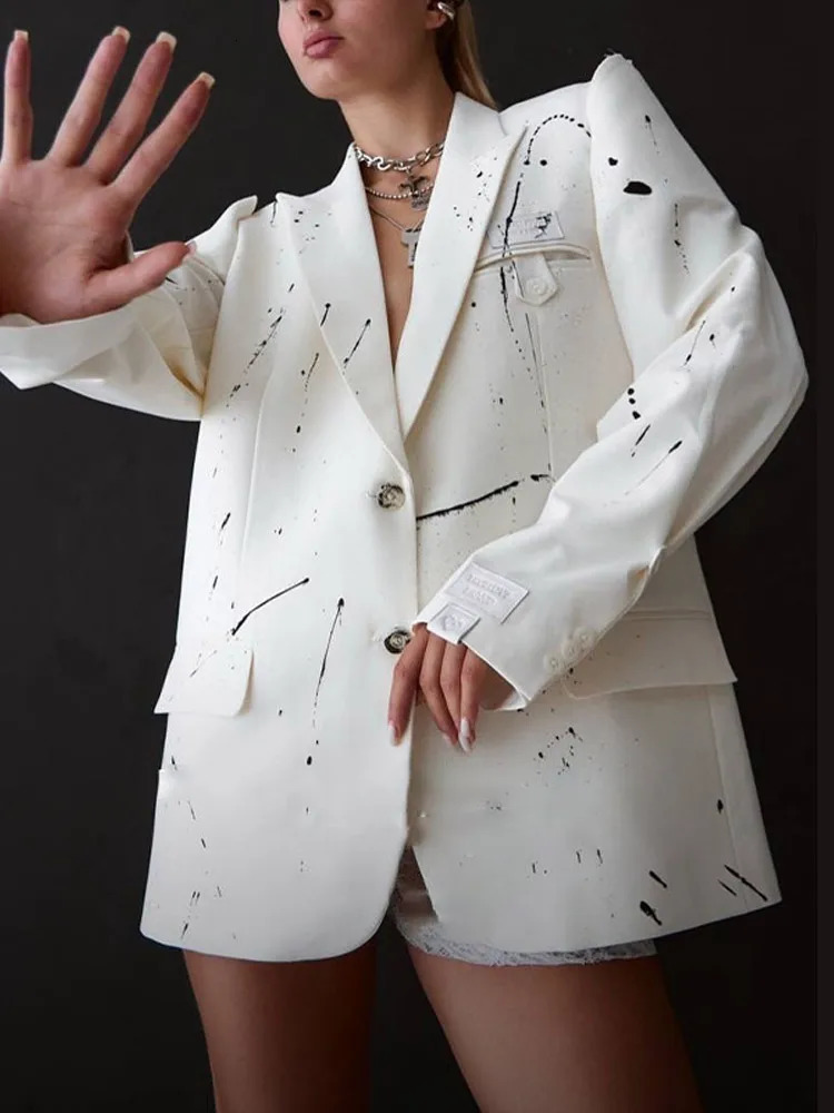 Graffiti Hollow Out Off Shoulder Coat Woman Loose Print Lapel Single Breasted Long Sleeves Jacket Casual Chic Womens Suit Coats 251110