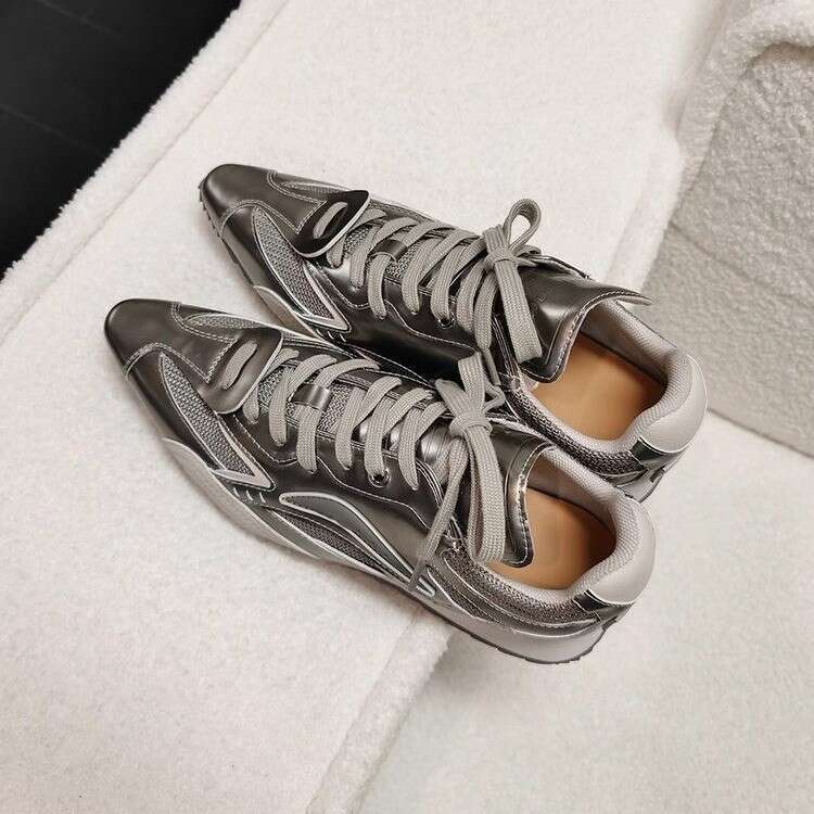 Woman Sandals New Fashion Pointed Sneakers Silver French Trendy Boxing Casual Leg Show Thin German Training Shoes