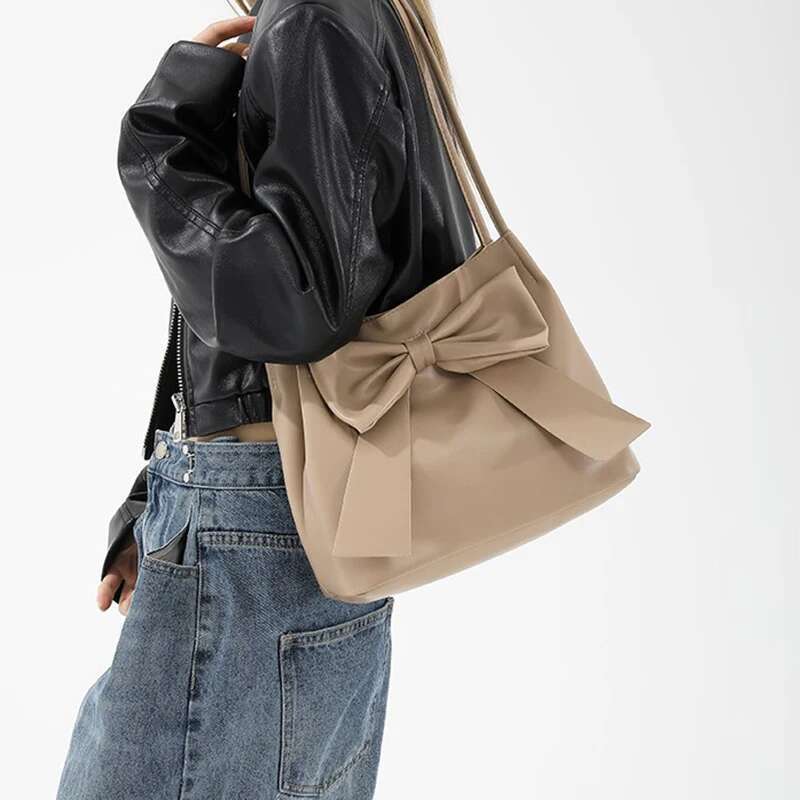 Fashion Women's Bow 2025 New Women's Designer Bag Shoulder Casual Bag High End Elegant Light Luxury Fashion Multifunctional Bag Women's