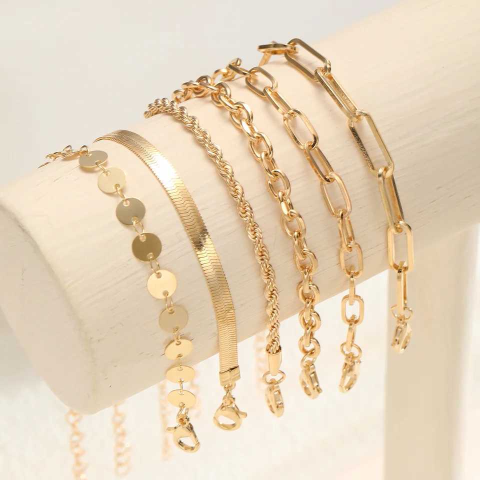 6pcs/set Exquisite Gold Color Cuban Chain Bracelets Set for Women Vintage Chic European And American Bracelet Daily Wear JewelryT251110