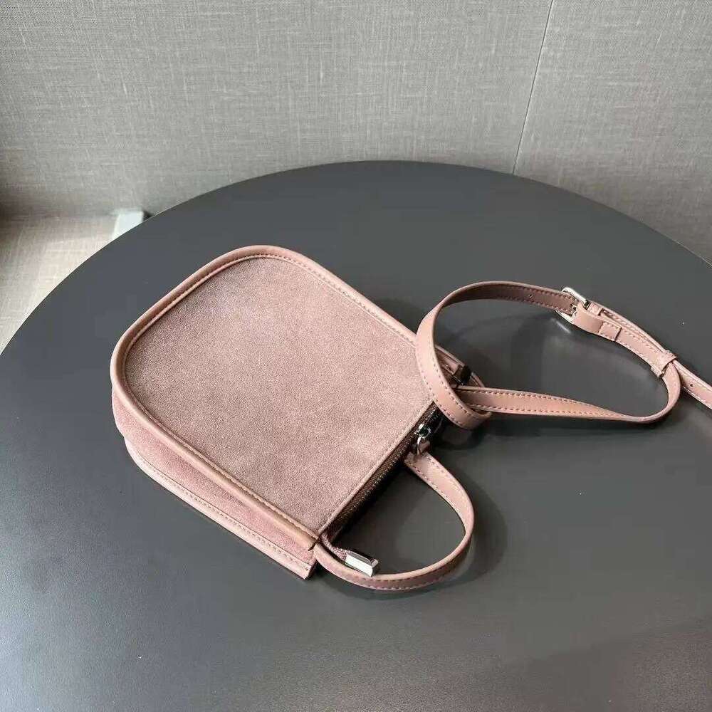 New Mini Fahsion Bucket Shoulder Leather Deer Skin Phone Lightweight Travel Shopping Slant Bag Vintage Girl Bag St251110