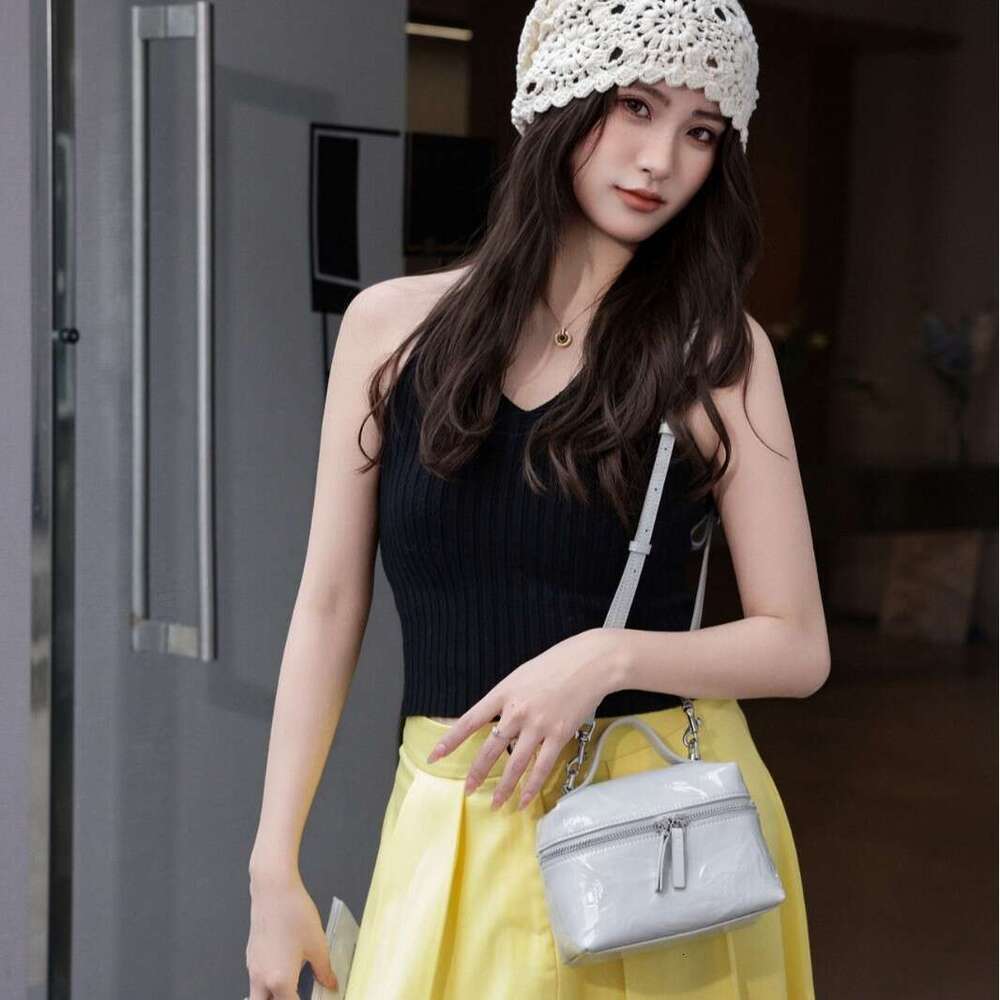 Leather Women S New Top Layer Wrinkled Lacquer Cowhide Lunch Box High End Handbag Single Shoulder Crossbody Bag High Quality