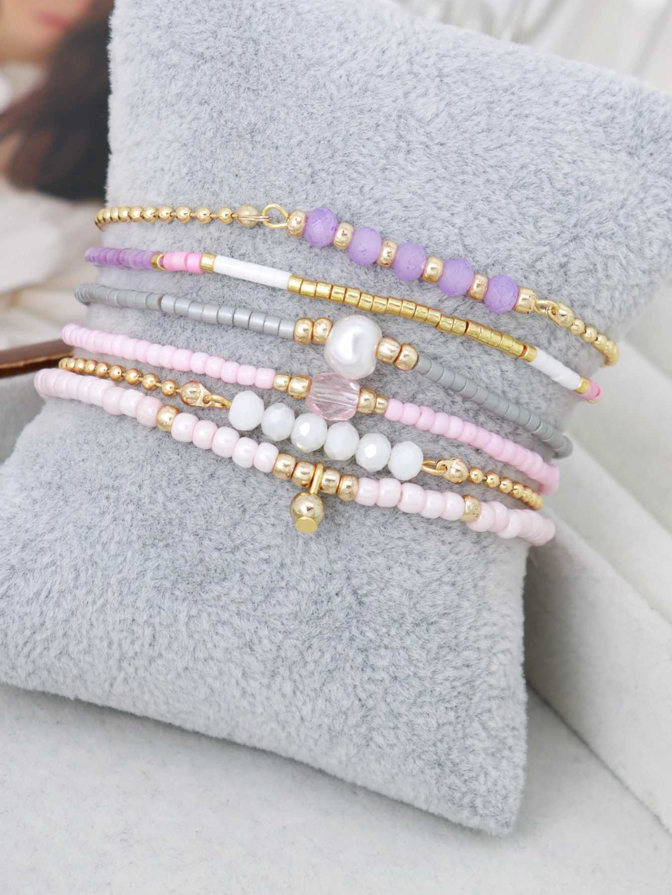 6PCS Bohemian Multi colored Bead Stacked Elastic Bracelet Holiday Party Accessories Friendship GiftsT251110