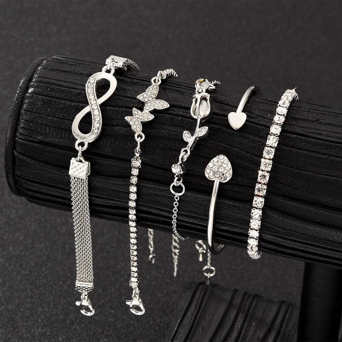 5Pcs Vintage Elegant Heart Butterfly Bracelets For Women Silver Color Rose Infinity Crystal Bracelets Sets Fashion Jewelry GiftT251110