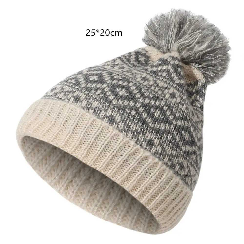 Winter Warm Pom Wooly Cap Unisex Cable Bobble Hat Men Women Pom Hat Ourdoor Ski Knitted Beanie Cap Pom Wooly CapXJ251110