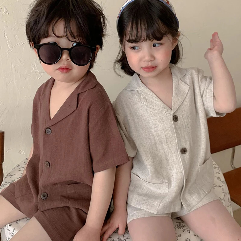 Korean style 1-6 year old boys womens clothing set cotton linen short sleeved cardiganshort sleeved childrens summer clothing set 250409