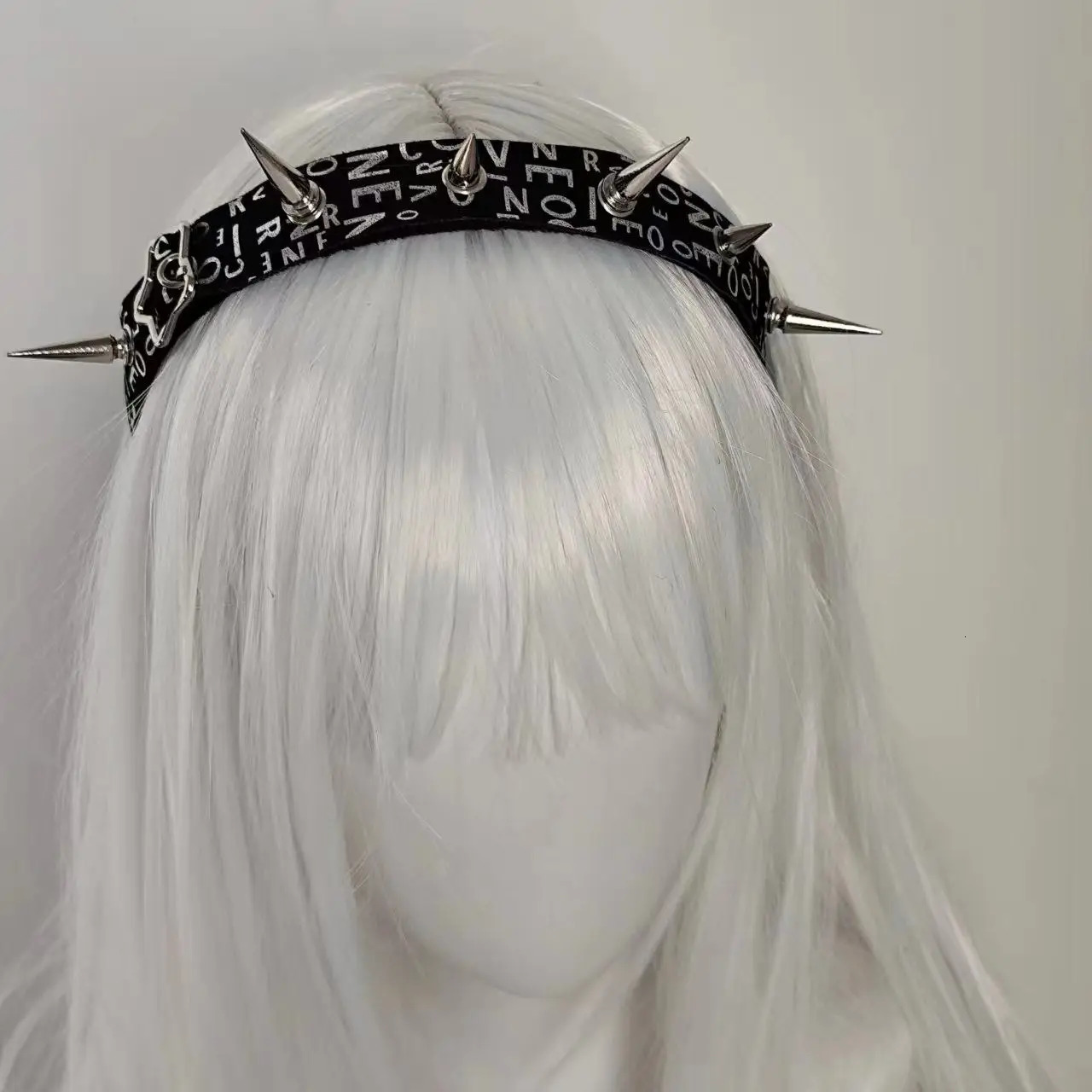 Original Punk Rivet Letter Headwear Spicy Girl Fashion Y2K Hair Accessories Personalized Gothic Headband Hair Pin and Clip 250409