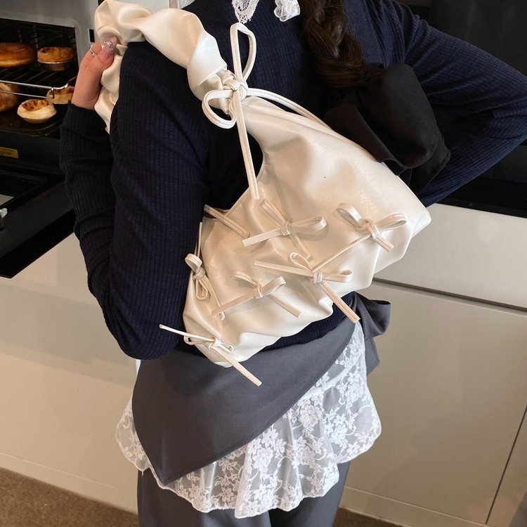 designer bag Bow underarm for women versatile casual commuting niche pleated design cloud dumpling bag handbag