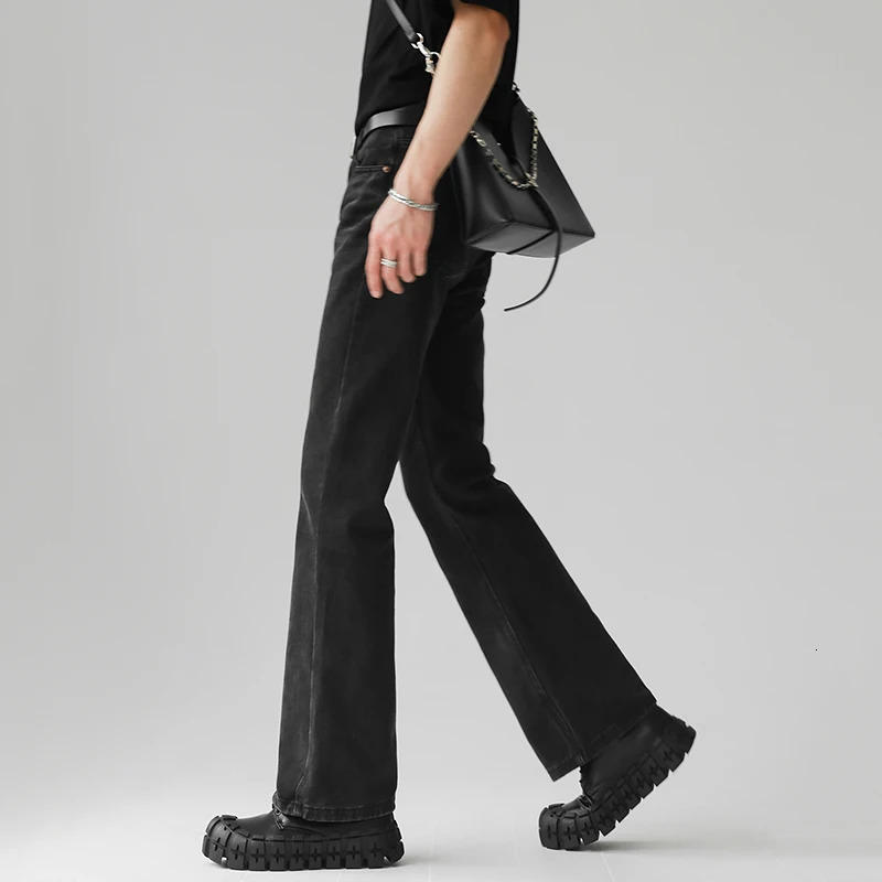 Mens comfortable pocket commuting jeans mens fashionable casual bell bottom jeans Korean style simple retro straight denim Trouser 250408