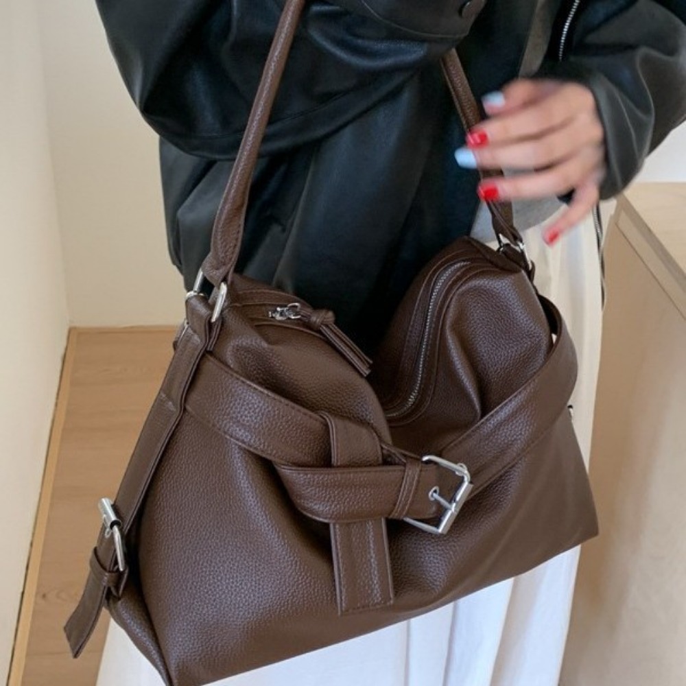 Personalize Your Style with this Spacious Spice Girls Loco-Inspired Shoulder/Crossbody Bag