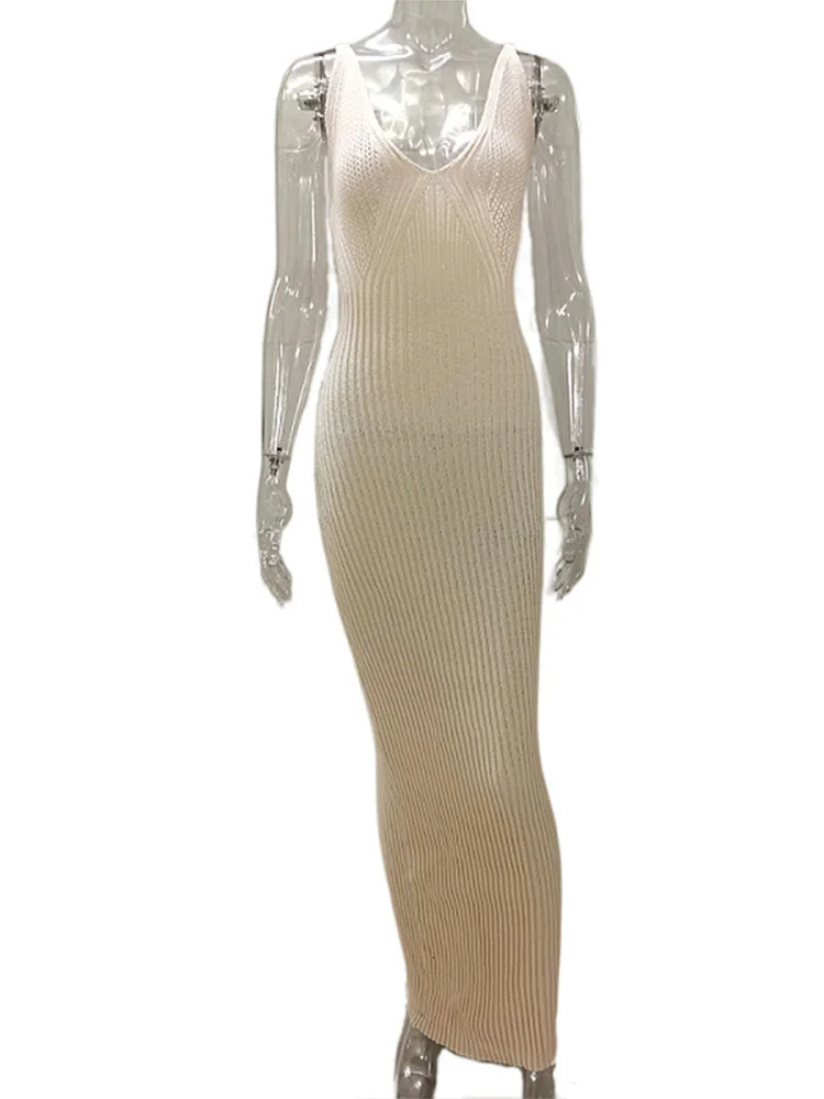 Fashionable solid knit womens Maxi dress chic sleeveless backless V-neck extra long dress knitted beach vest for spring/summer 250409