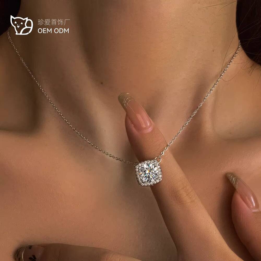 S925 Sterling Silver Minimalist Luxury Four-Prong Moissanite Square Pendant Necklace with Collarbone Chain for Women