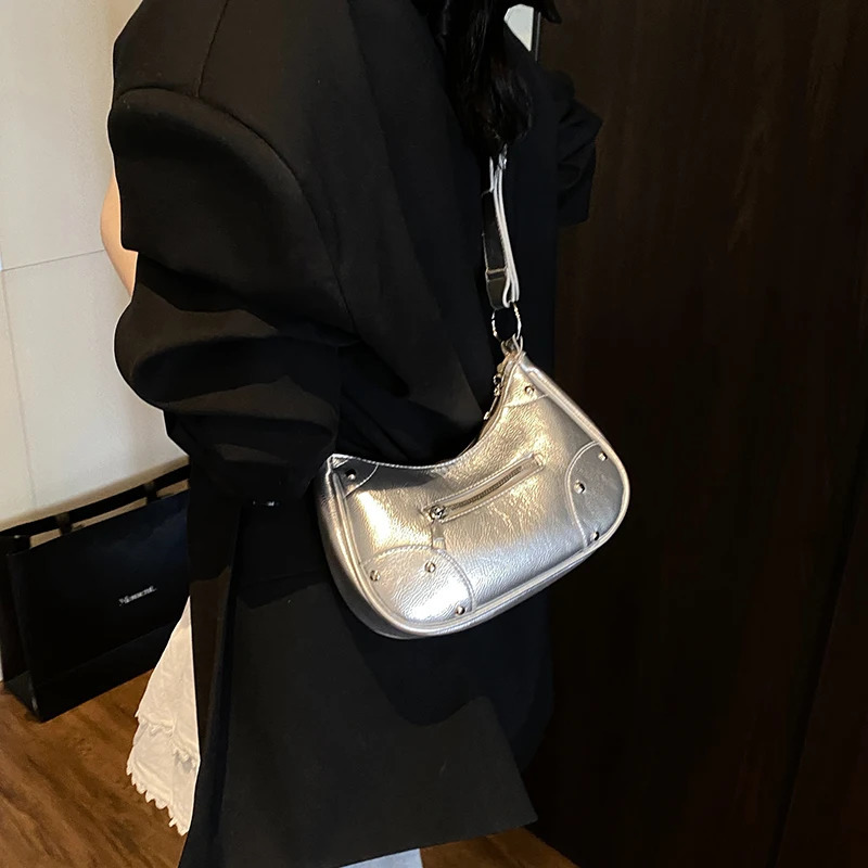 New Light Luxury Soft Leather Messenger Bags for Women Versatile Casual Solid Color Single Shoulder Pack Trendy Crossbody Bag R251110