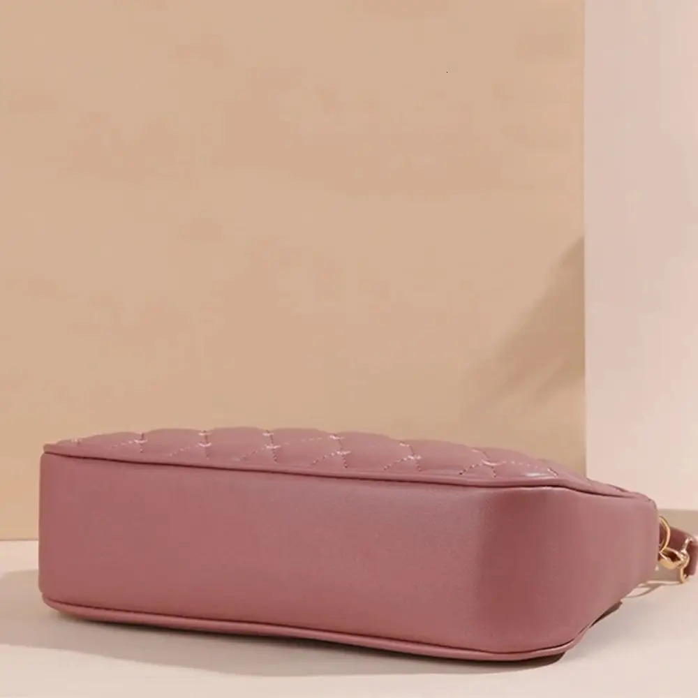 PU Leather Crossbody Bags Zipper New Fashion Shoulder Bag for Women Large Capacity Embroidery Thread Small Purse and Handbags R251110