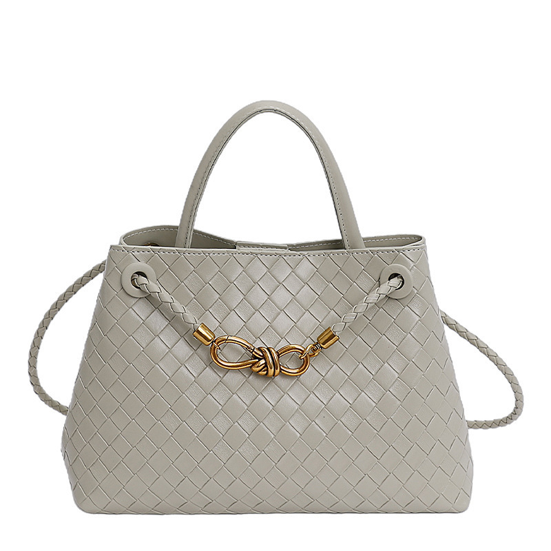 Stylish Crossbody Bag With Adjustable Shoulder Strap Women Messenger Style Leather Fashionable For Classic Ladies R251110