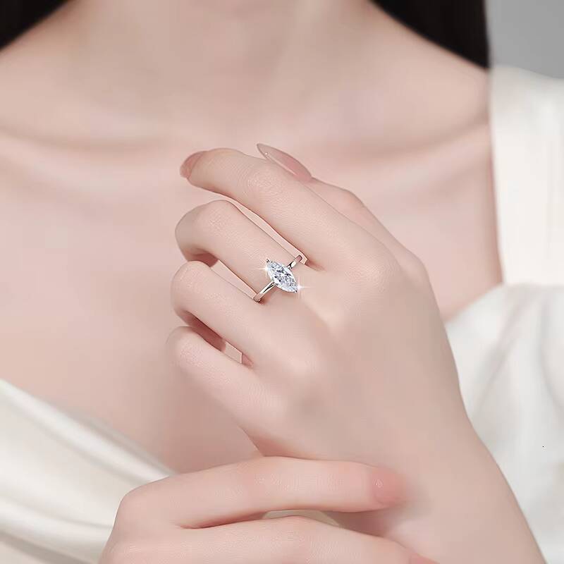 Light Luxury Style Jewelry 2Ct Marquise Cut VVs1 Moissanite S925 Sterling Silver Ring Engagement Gift for Woman