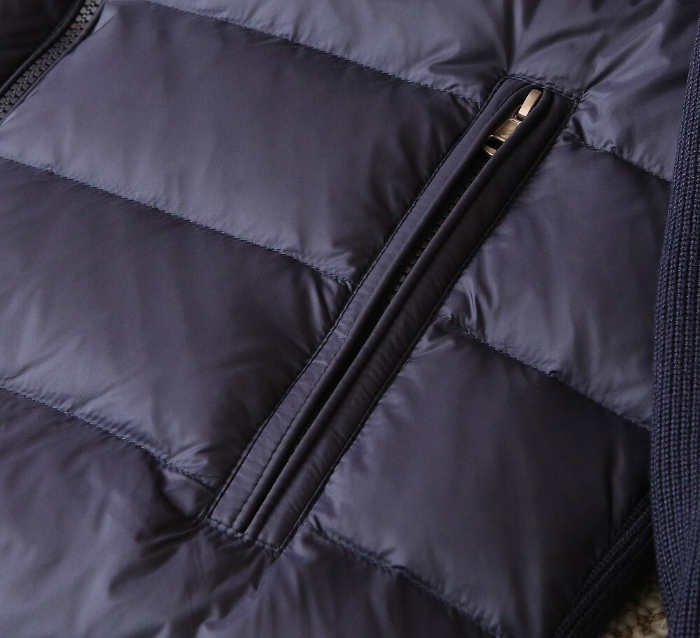 2025 Autumn/Winter New Style M Home Knitwear Lightweight Down Jacket Men's Short Slim Fit Outfit