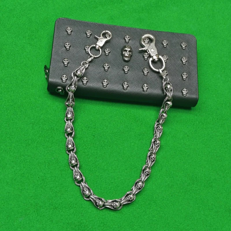Retro skeleton wallet chain fashionable mens and womens antitheft keychain one waist y accessories hiphop jewelry gift 250410