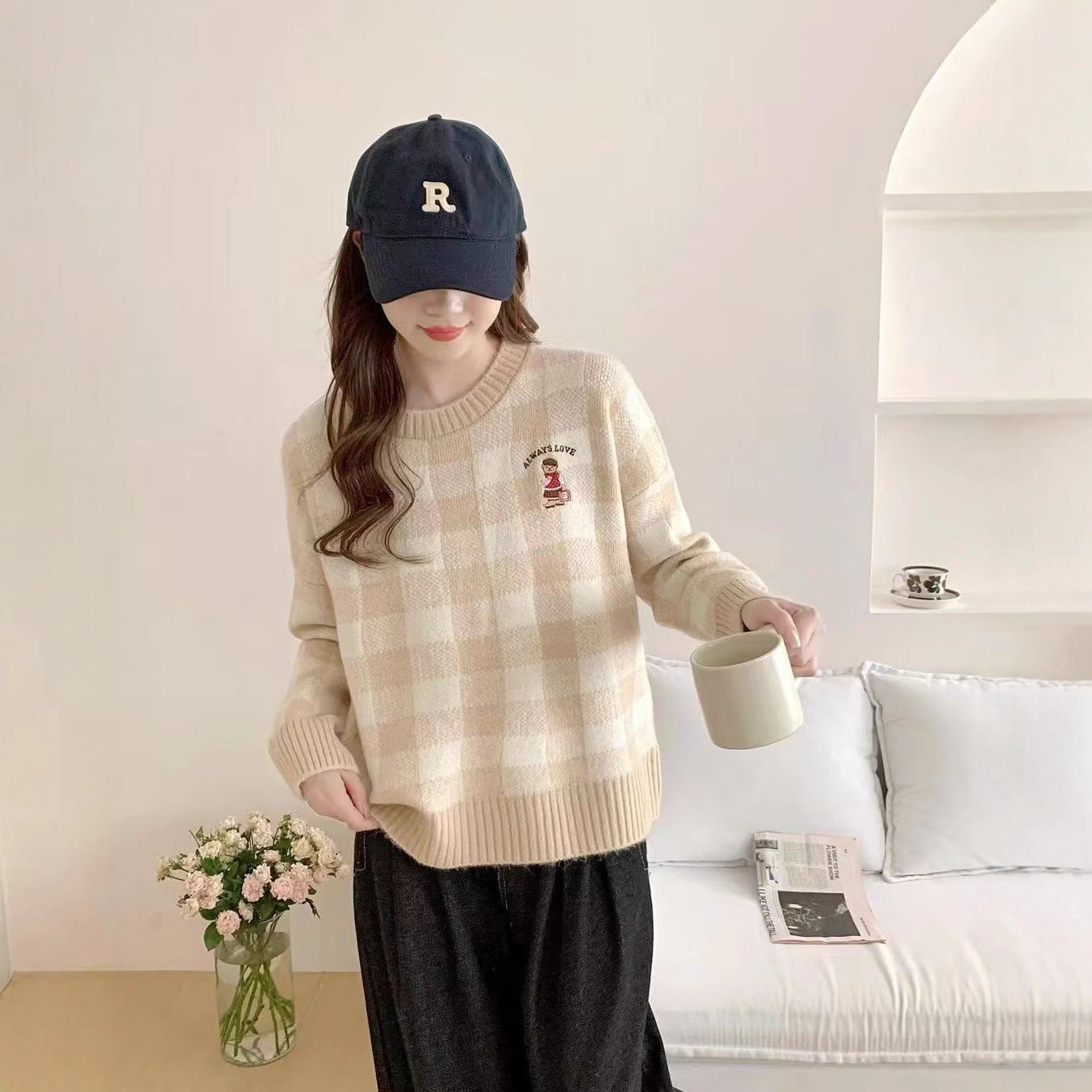 G11103 Gentle Pink Plaid Short Pullover Sweater
