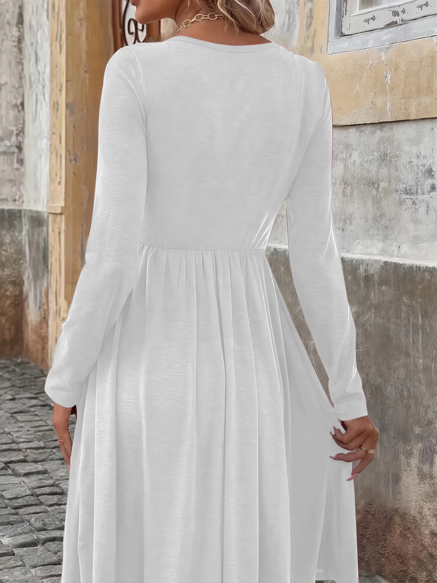 Elegant Solid Color ButtonDetail Round Neck Long Sleeve MidLength Plus Size Womens Dress for Autumn 251110