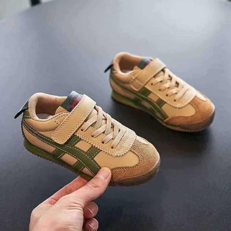 Childrens Sneakers Boys Lightweight Breathable Sport Running Shoes Girls Soft Bottom Casual Shoes Student ShoesT251110