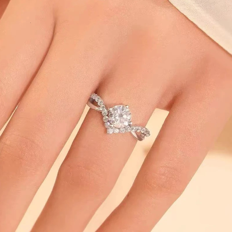 TEN CARATS 1CT Ring for Women S925 Pure Silver VVS1 Laboratory Cultivated Diamond Engagement Wedding Jewelry GRA 251023