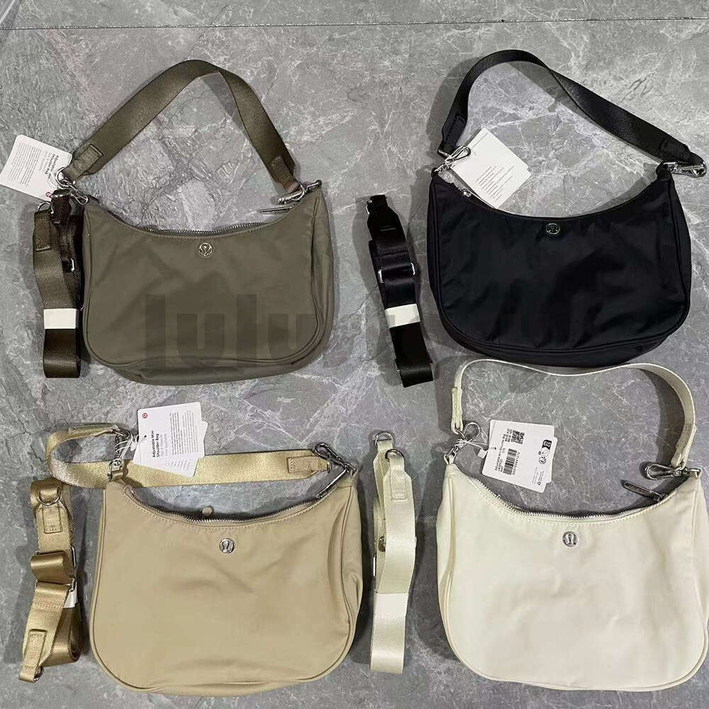 Yoga everywhere luluity lemoner Keychain waist gym bag designer belt bags woman man classic bum chest bumbag luluity lemoner bag fanny pack clutch handbag