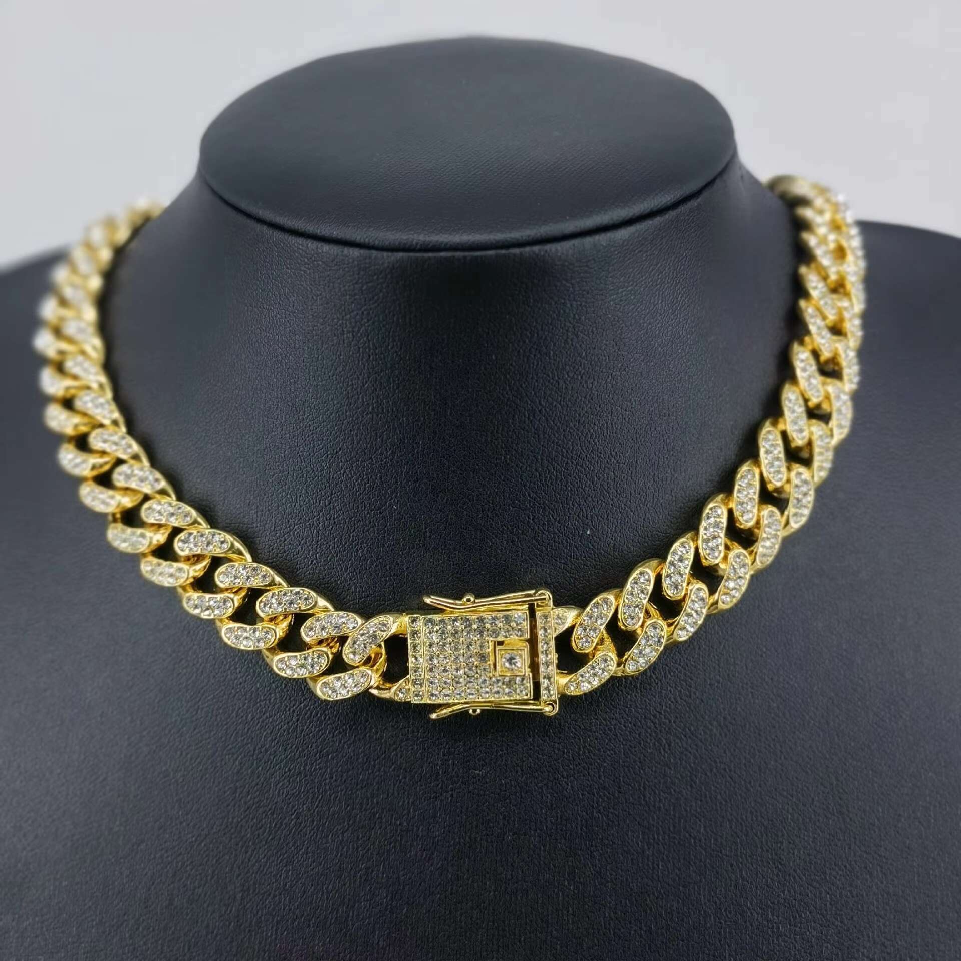 Manufacturer Wholesale High-quality Fashionable Hip-hop Style 12mm Full Dia Cuban Bracelet Necklace