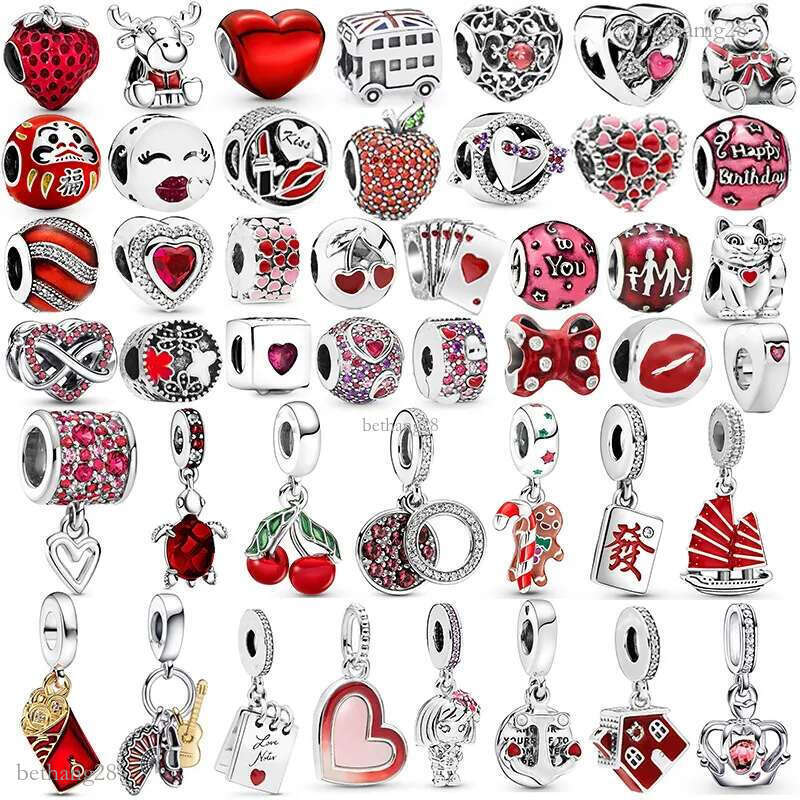 Lucky Red Envelope Shaped Pendant Charms Strawberry Heart Bracelet Bead Classic Design Diy Jewelry High Quality Accessories Wholesale
