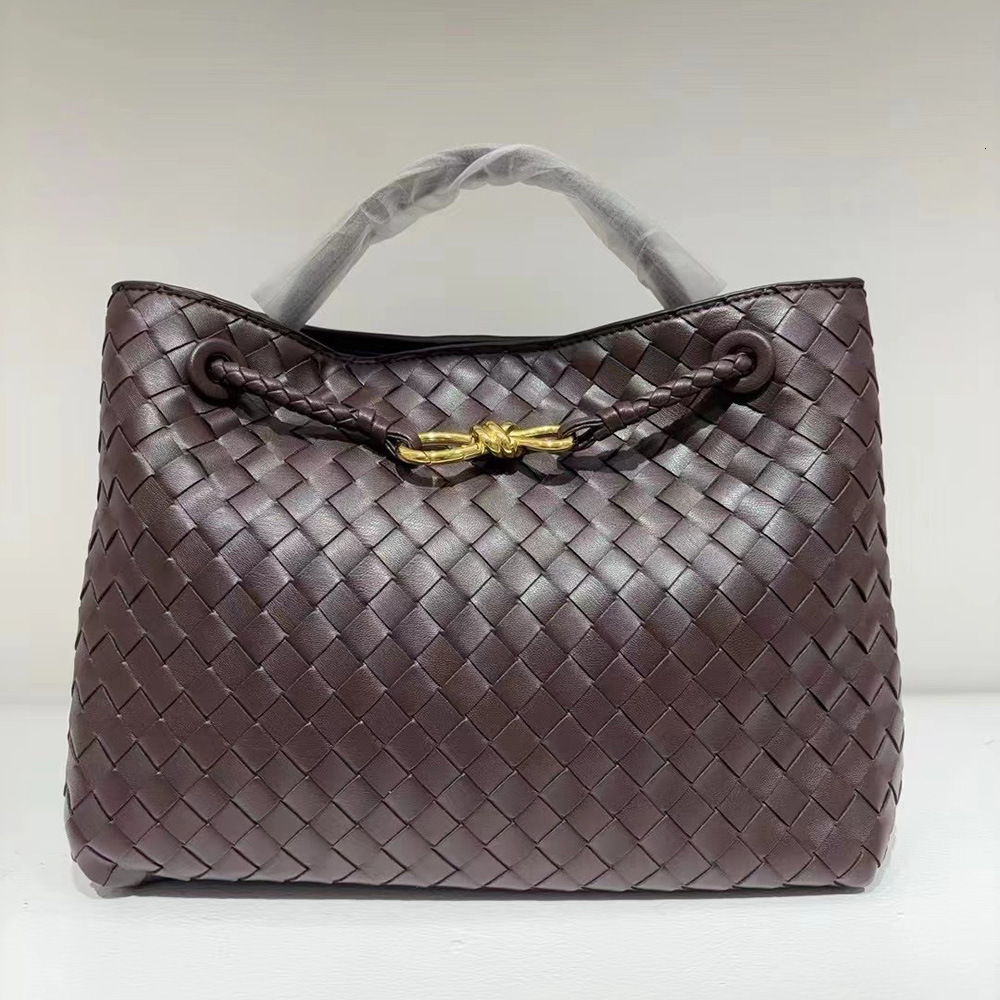 Designer Handbag Luxury Designer Bag Vintage Woven Craft Handbag Fashion Commuter High-end Feel Women's Bag Single Shoulder Crossbody Large Bag