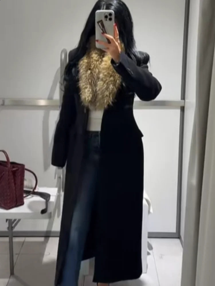 Detachable Fur Collar Woolen Overcoat Women Solid Lapel Waist Cinching Full Sleeve Long Coats 2025 Lady Commute Street Wear 251105