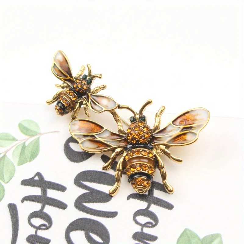 New Retro Light Luxury Bee Brooch Temperament Simple Insect Corsage Fashion Can Still Small Anti-slip Collar PinW251110