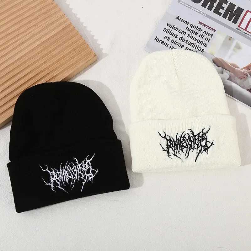 Warm Women Men Winter Beanies Hats Gothic Street Punk Knitted Bonnet Caps 100 Cotton Fashion Keep Warm Skullies Beanies HatsXJ251110