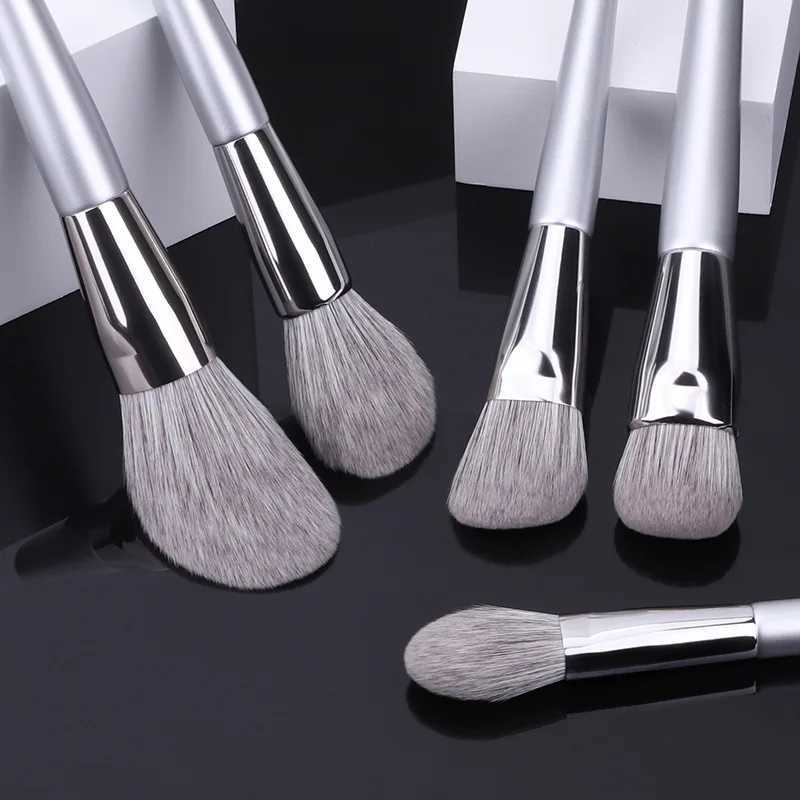 KLINA 12PCS Makeup Brushes Kit Professional Natural Goat Hair Foundation Powder Contour Eyeshadow Lip Make Up Tools For Women L251110