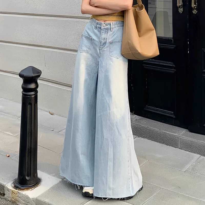 Woman High Waist Vintage Designer Wide Leg Jeans Female Gothic Loose Straight Leg Pants Girls Blue Light Blue Denim Trousers C251110