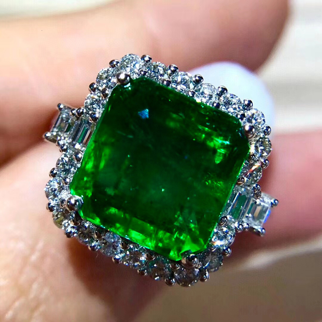 New High-end Designer Ring Elegant Square Fashion Ring Simulated Emerald Tourmaline Open Ring For Women Cluster Zircon Adjustable Ring