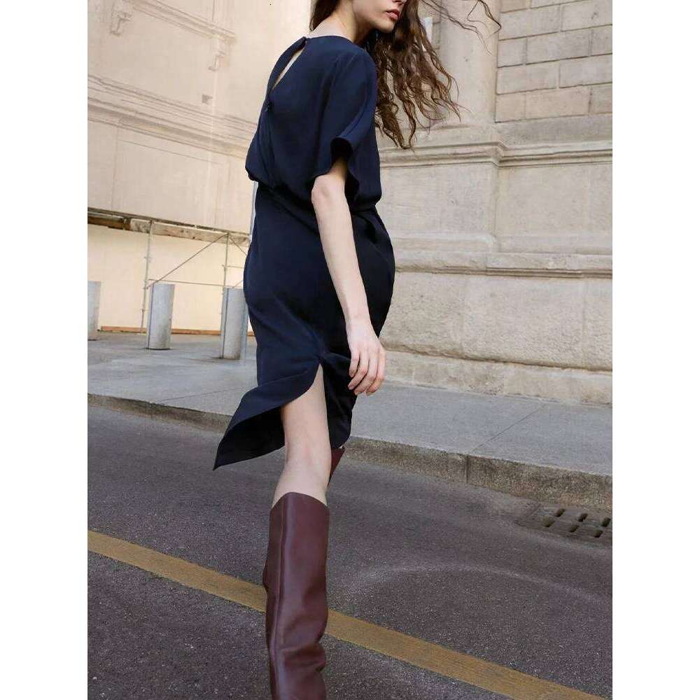 European And American Style Autumn New Fashion Trend Women's Clothing All-Match Drop Shoulder Sleeve Pleated Midi Dress