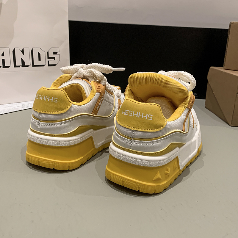 2025 Spring/Summer Fashion Versatile New Board Shoes for Women Thick soled Height Increasing White Shoes Casual Sports Board Shoes