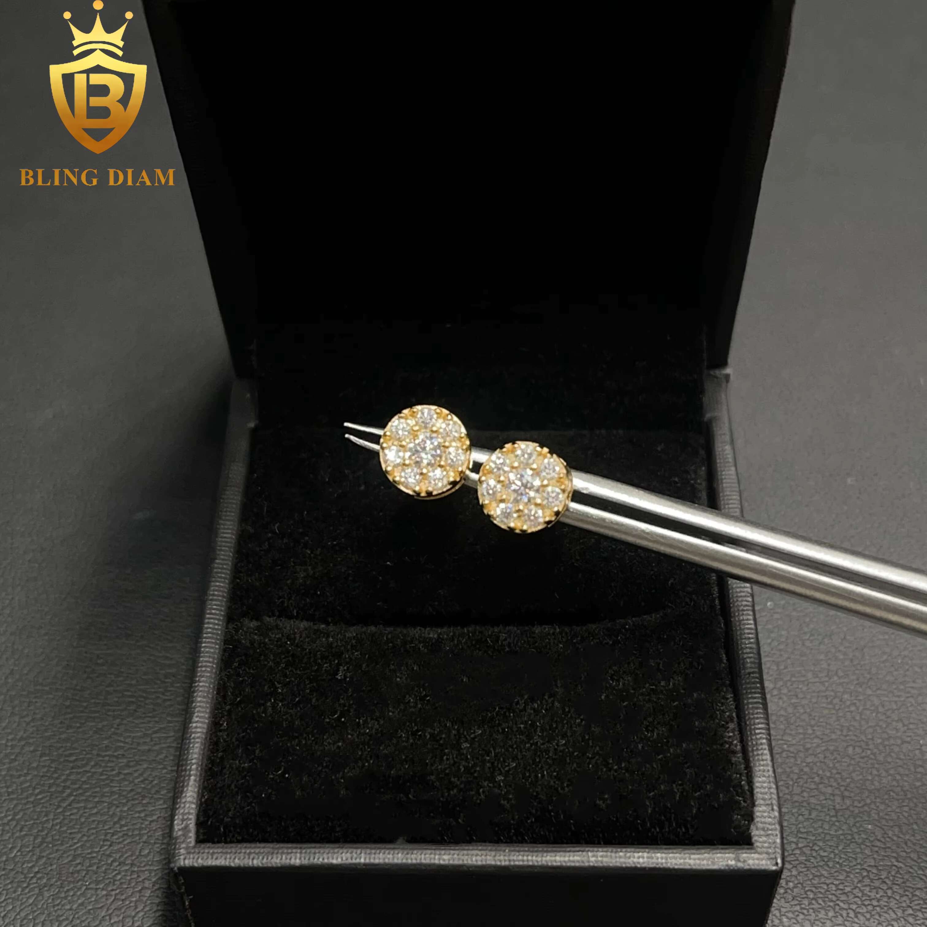 6.8mm Fashion Jewelry Stud 925 Silver Screw Back VVS Moissanite Iced Out Diamond Earrings Women Men