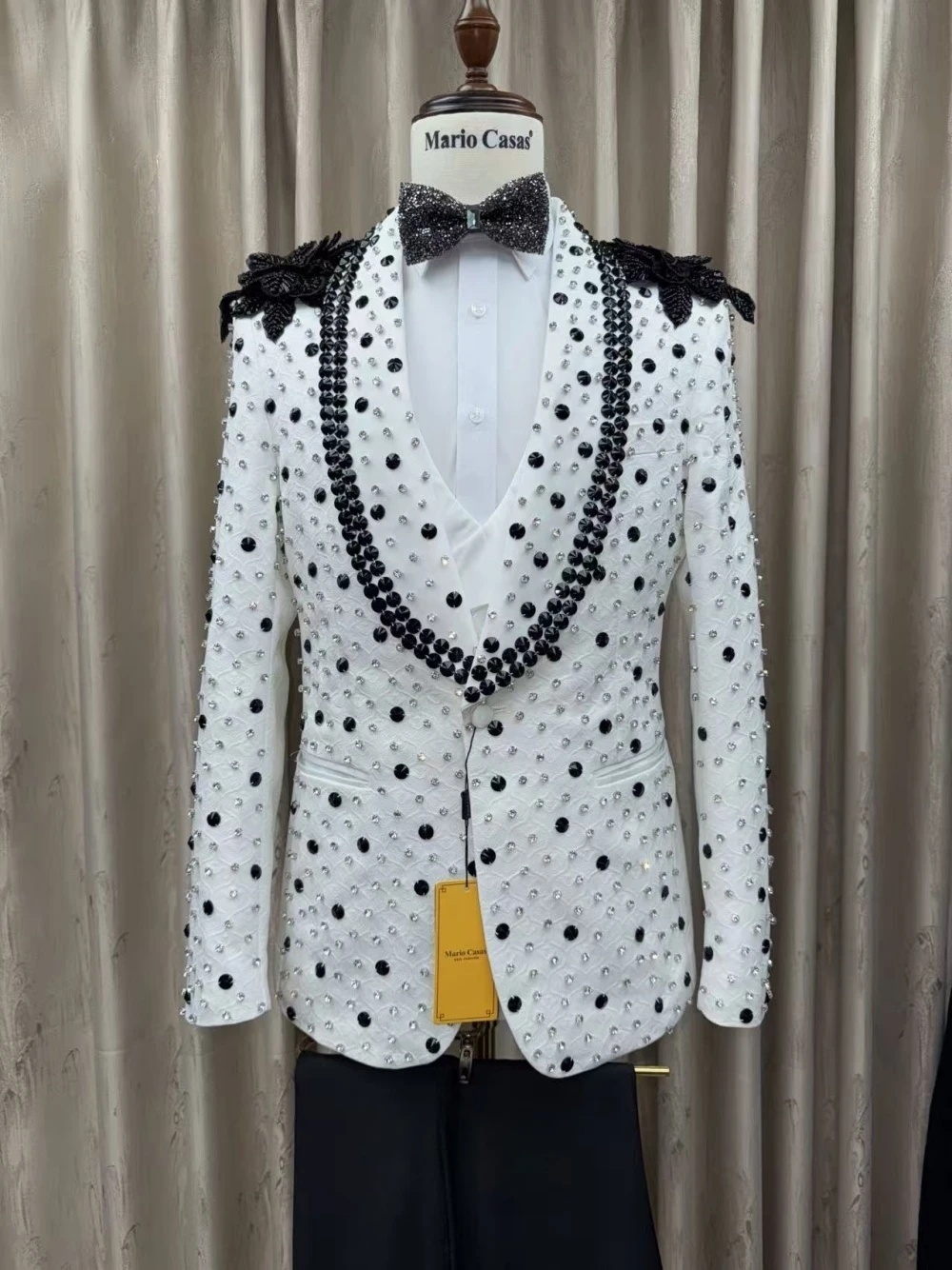 Luxury Men's Jacket Rhinestone Blazer Two Pieces Set Shawl Lapel Appliques Outfits Beading Coat Customized Jacket+Black Pants Plus Size