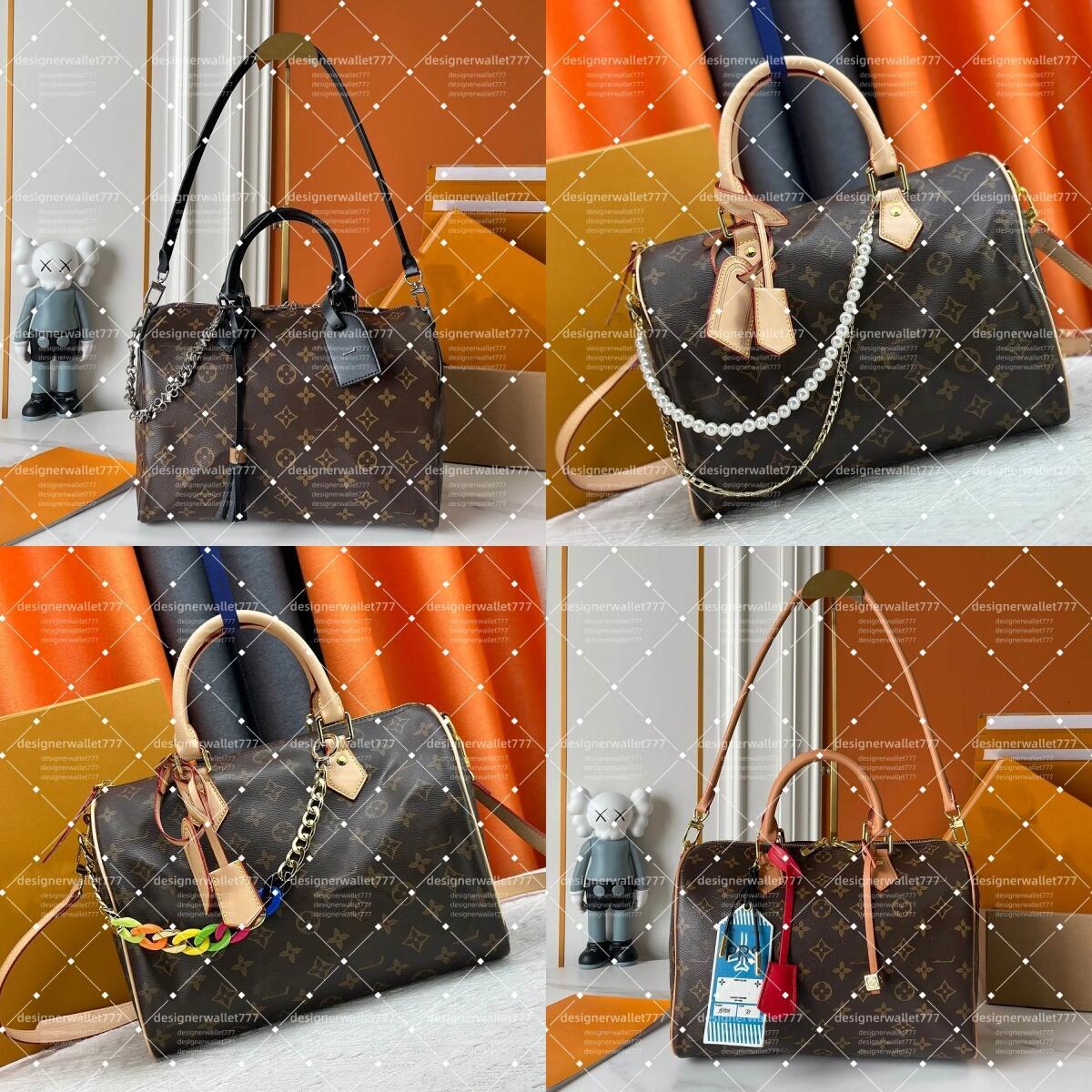 10A Top P9 designer handbag Womens crossbody shoulder bag mirror quality Luxury Pillow leather speedysoft 30 bags travel Classic Flower Checked tote bags wallet