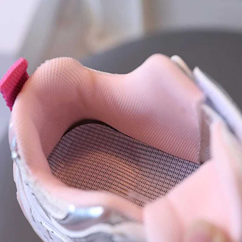 2024 New Spring Fall Sport Shoes for Boys Fashion Patchwork Stripes Dad Sneakers for Girls Black Khaki Gray Kids Trainers H08034T251110