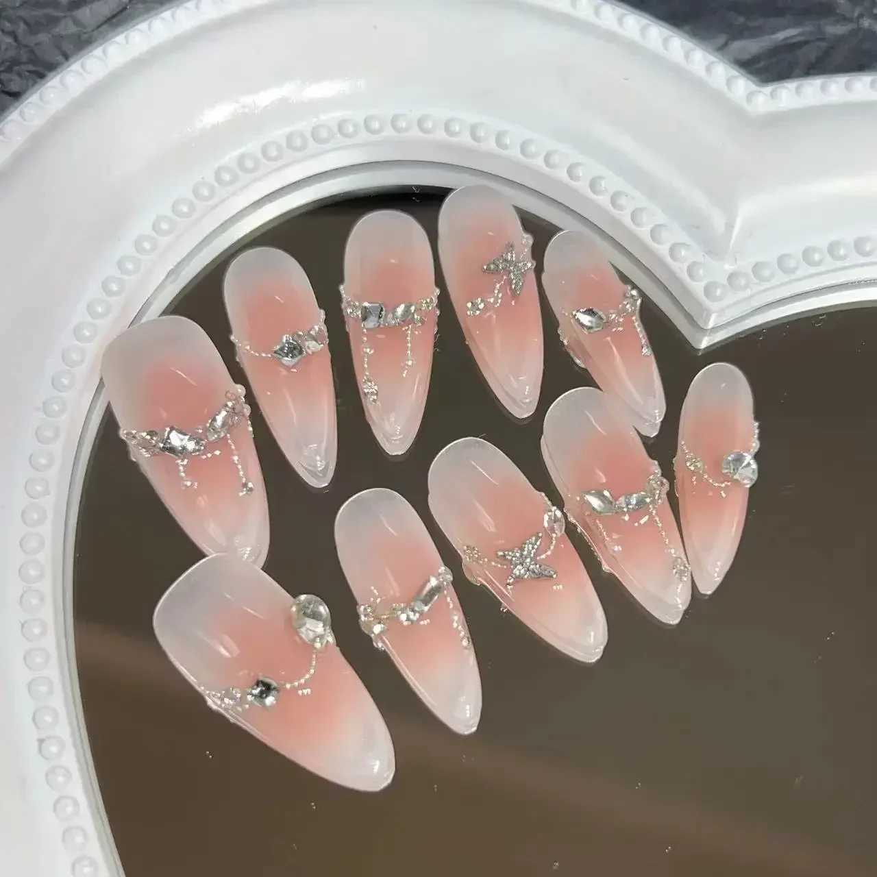 0pcs almond handmade nude pressing nail gradient rhinestone decoration fake nail simple wear-resistant fake nail tip W250410