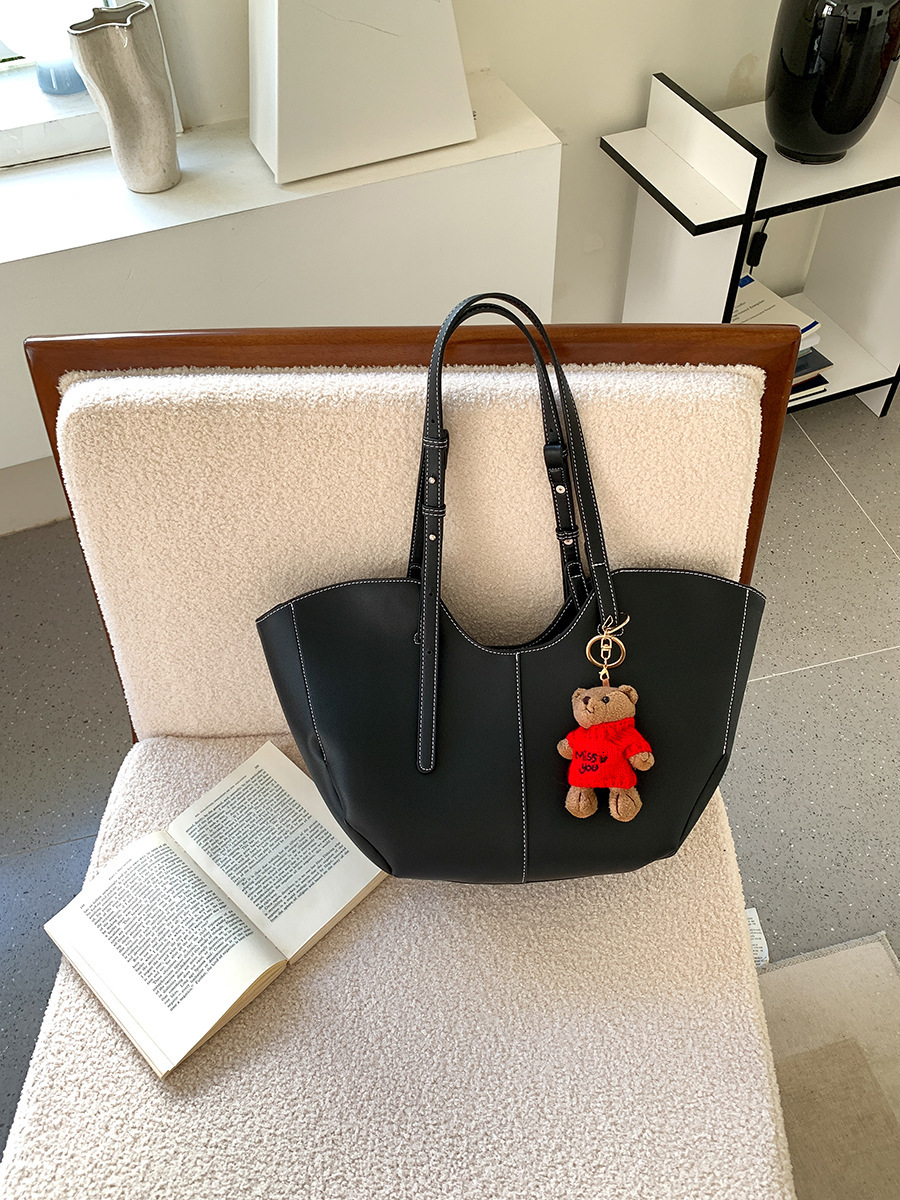 New large capacity women's commuting leisure fashion luxury handbag retro style designer bag Korean style minimalist style women's shoulder 