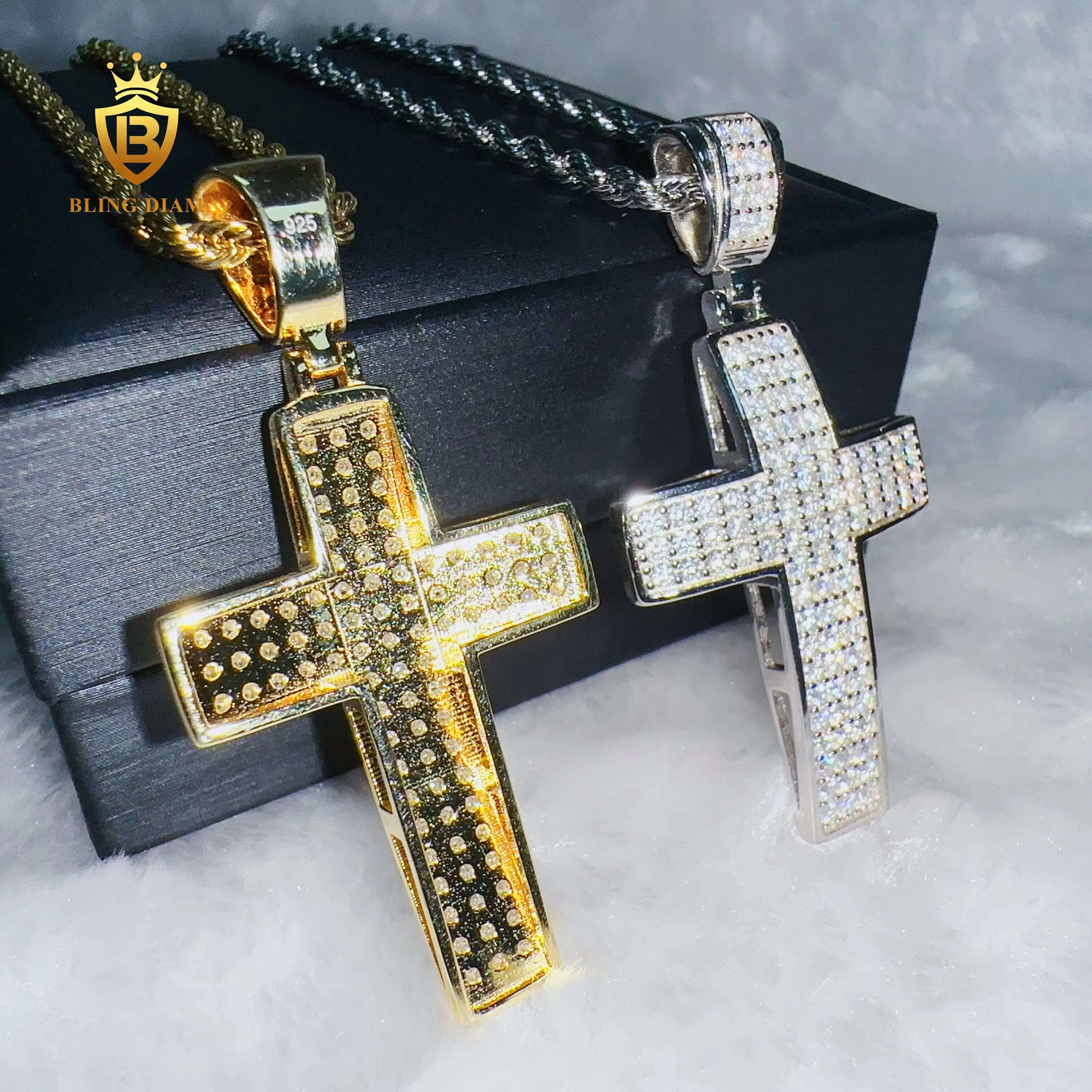 Blingdiam Custom Hip Hop Jewelry VVS Moissanite Cross Pendant 925 Sterling Silver Charm Necklace for Women Men