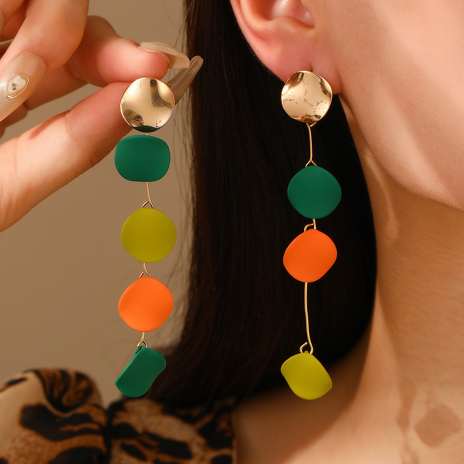 New High-End Niche Style Colorful Asymmetric Contrast Color Round Metal Long Stud Earrings for Women