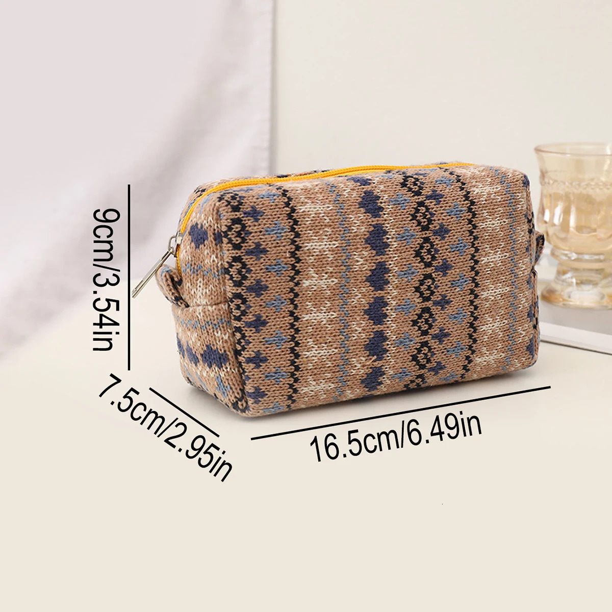 1PC Retro Christmas-themed Makeup Bag Available in Various Color Combinations Portable Daily Small Item Cosmetic Organizer 251110